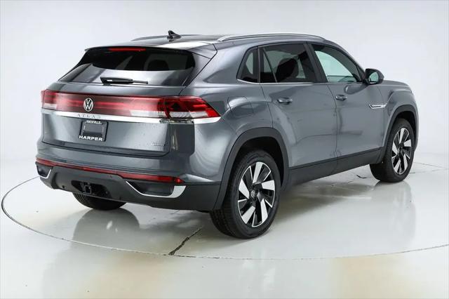 2026 Volkswagen Atlas Cross Sport SE with Technology