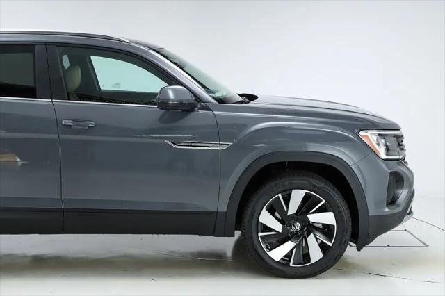 2026 Volkswagen Atlas Cross Sport SE with Technology