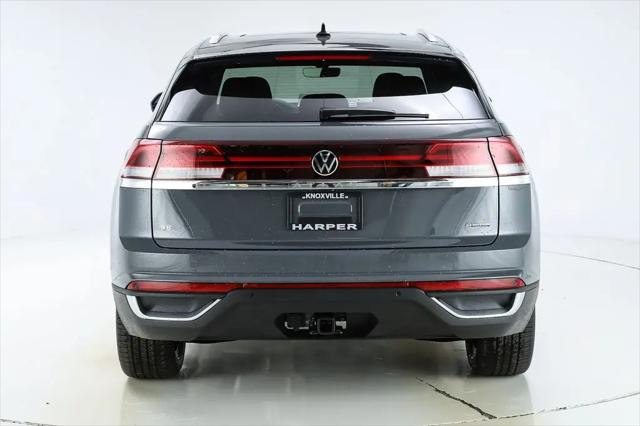 2026 Volkswagen Atlas Cross Sport SE with Technology
