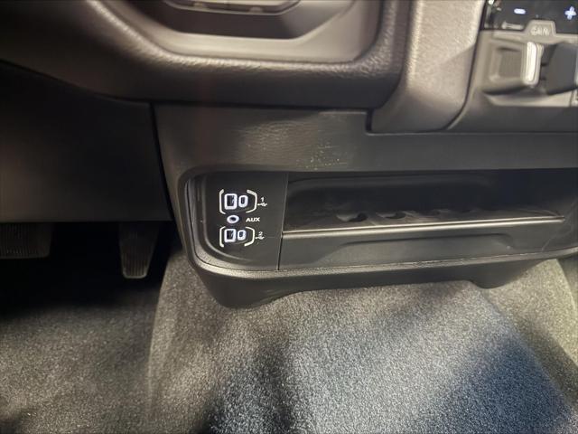2026 Ram 2500 Big Horn Crew Cab 4x4 64 Box