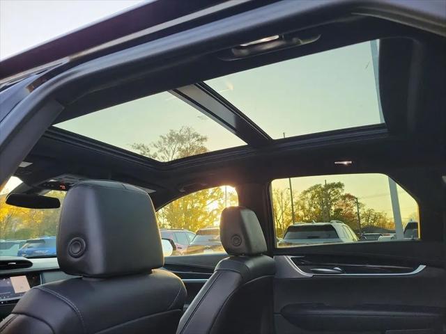 2025 Cadillac XT5 FWD Premium Luxury