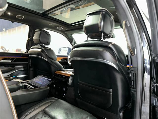 2022 Jeep Grand Wagoneer Series III 4x4
