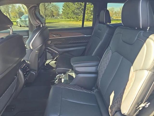 2024 Jeep Grand Cherokee L Summit 4x4