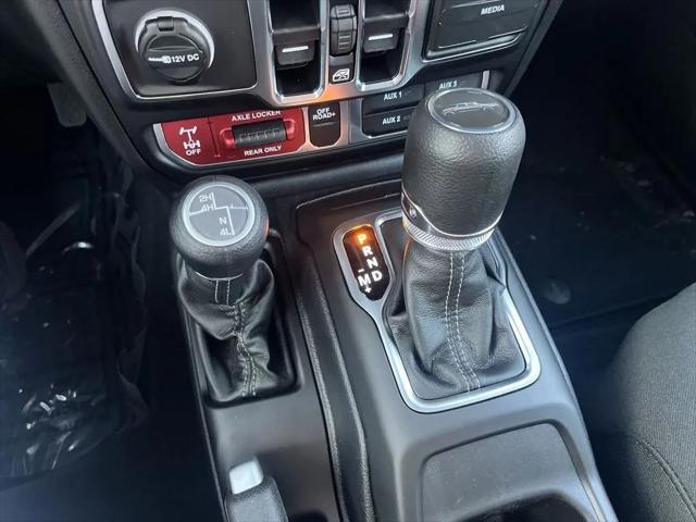 2026 Jeep Gladiator Sport