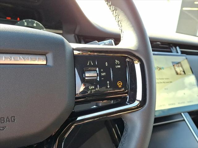 2026 Land Rover Range Rover Evoque Dynamic SE