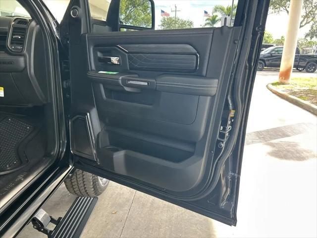 2025 Ram 2500 Limited Crew Cab 4x4 6'4" Box