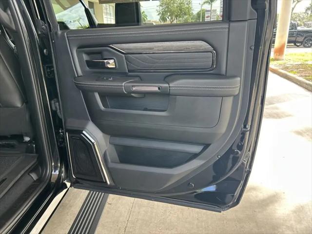2025 Ram 2500 Limited Crew Cab 4x4 6'4" Box