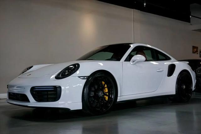 2019 Porsche 911 Turbo S