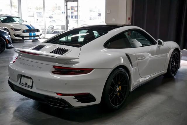 2019 Porsche 911 Turbo S