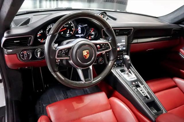 2019 Porsche 911 Turbo S