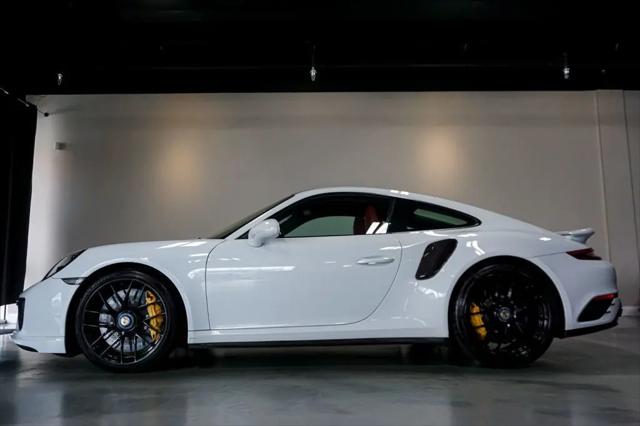 2019 Porsche 911 Turbo S