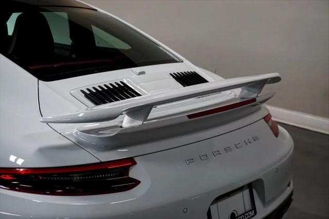 2019 Porsche 911 Turbo S