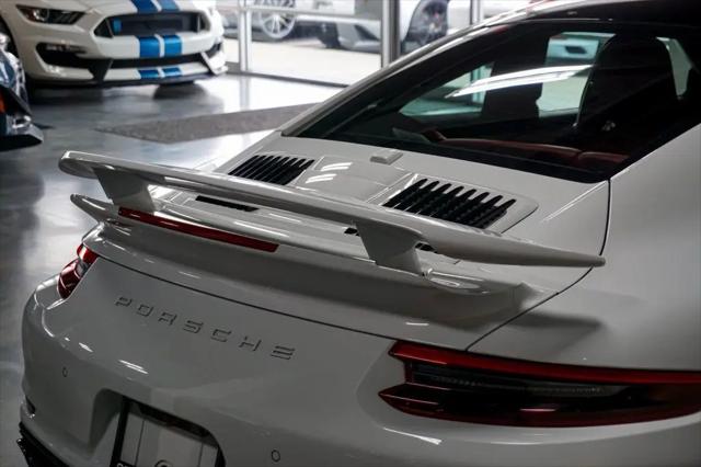 2019 Porsche 911 Turbo S