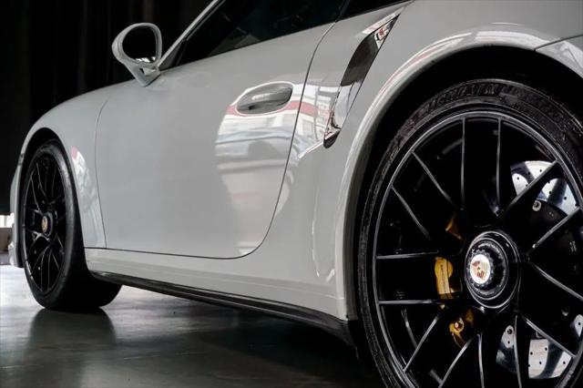 2019 Porsche 911 Turbo S
