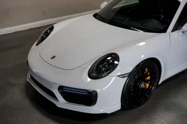 2019 Porsche 911 Turbo S