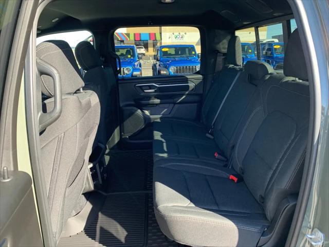 2026 Ram 1500 Big Horn Crew Cab 4x4 5'7" Box