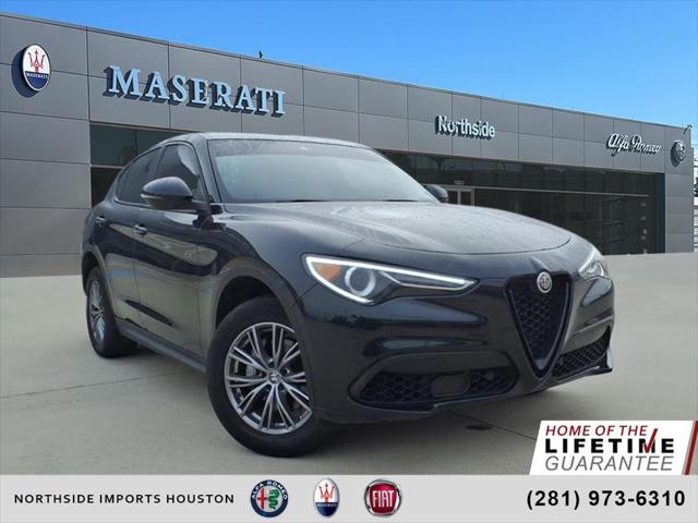 2023 Alfa Romeo Stelvio Sprint AWD 2023 Alfa Romeo Stelvio Sprint AWD