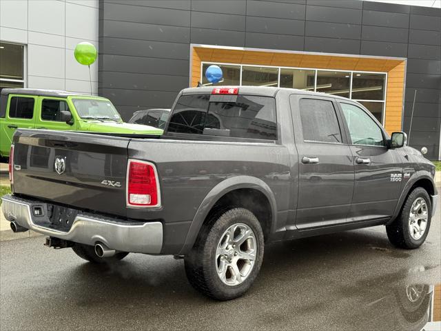2018 RAM 1500 Laramie Crew Cab 4x4 57 Box 2018 RAM 1500 Laramie Crew Cab 4x4 57 Box