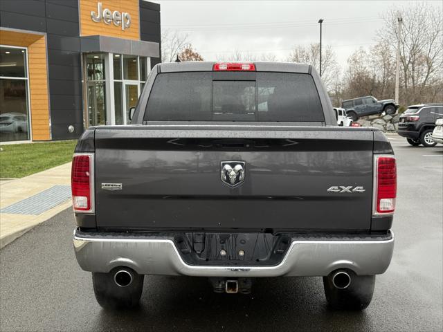 2018 RAM 1500 Laramie Crew Cab 4x4 57 Box 2018 RAM 1500 Laramie Crew Cab 4x4 57 Box