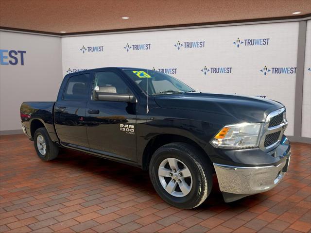 2023 RAM 1500 Classic SLT Crew Cab 4x4 57 Box 2023 RAM 1500 Classic SLT Crew Cab 4x4 57 Box