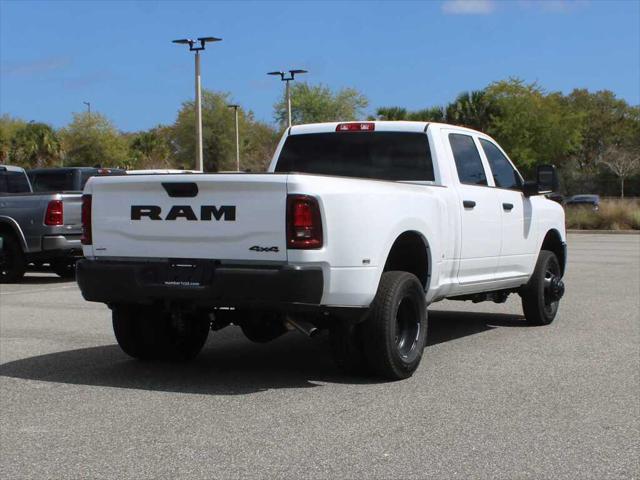 2026 RAM Ram 3500 RAM 3500 TRADESMAN CREW CAB 4X4 8 BOX