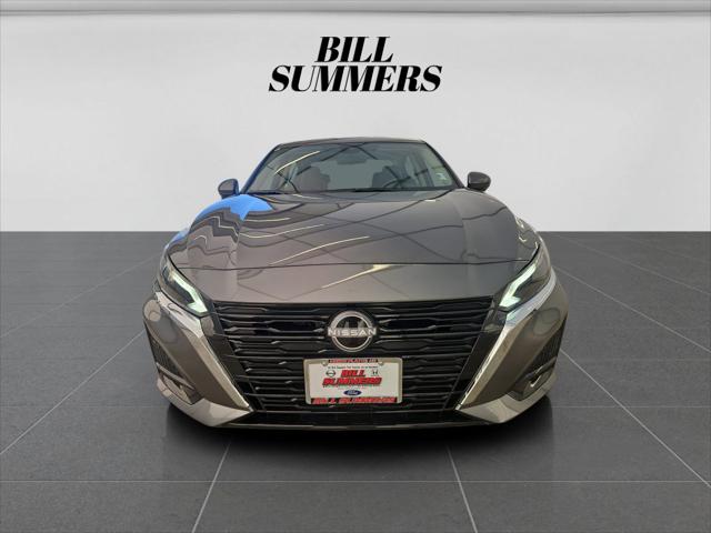 2025 Nissan Altima SL FWD