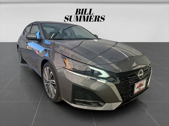 2025 Nissan Altima SL FWD