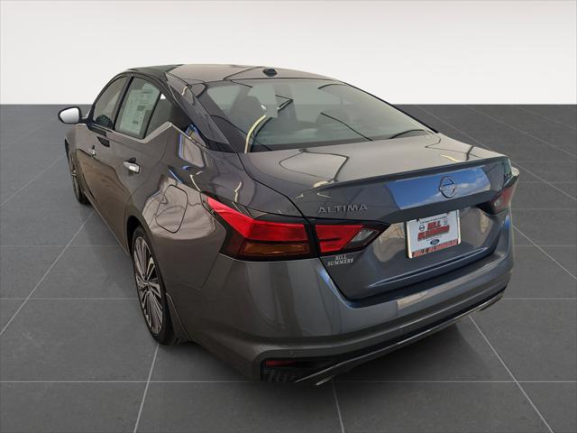 2025 Nissan Altima SL FWD