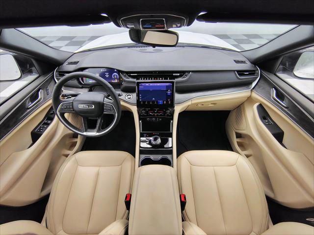 2024 Jeep Grand Cherokee Limited 4x4 2024 Jeep Grand Cherokee Limited 4x4