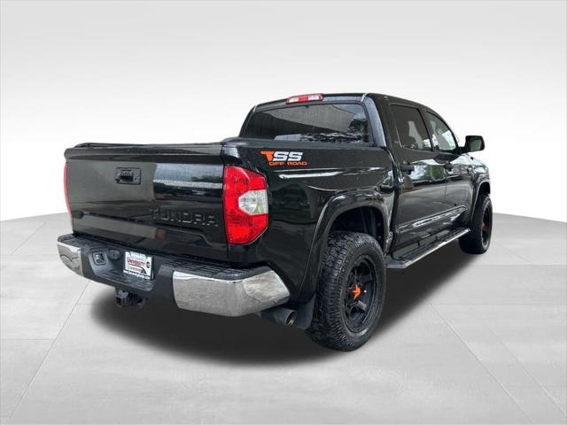 2017 Toyota Tundra SR5 5.7L V8