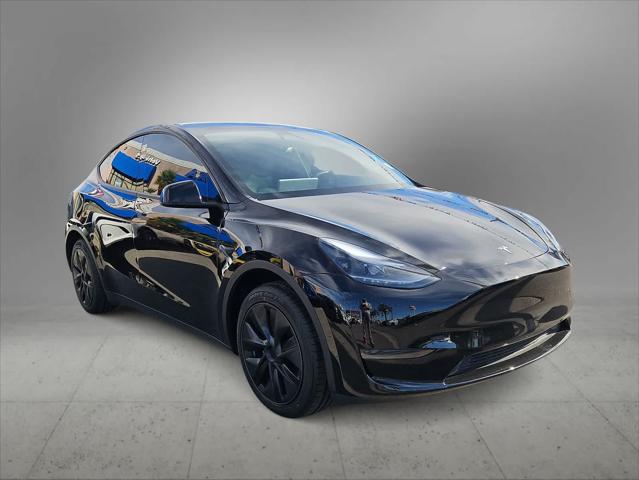 2025 Tesla Model Y Long Range Dual Motor Rear-Wheel Drive 2025 Tesla Model Y Long Range Dual Motor Rear-Wheel Drive