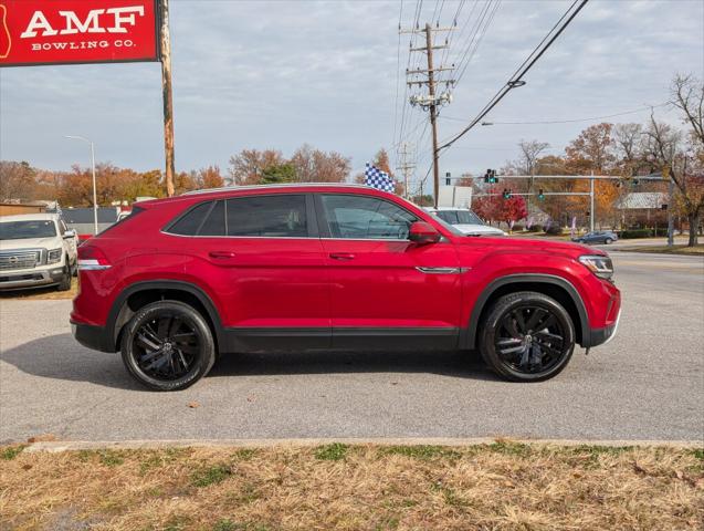 2022 Volkswagen Atlas Cross Sport 3.6L V6 SE w/Technology 2022 Volkswagen Atlas Cross Sport 3.6L V6 SE w/Technology
