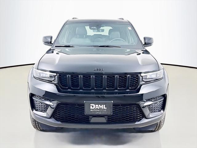 2025 Jeep Grand Cherokee GRAND CHEROKEE ALTITUDE X 4X4 2025 Jeep Grand Cherokee GRAND CHEROKEE ALTITUDE X 4X4
