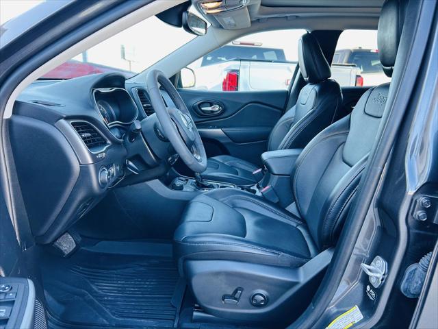 2022 Jeep Cherokee Latitude Lux 4x4 2022 Jeep Cherokee Latitude Lux 4x4