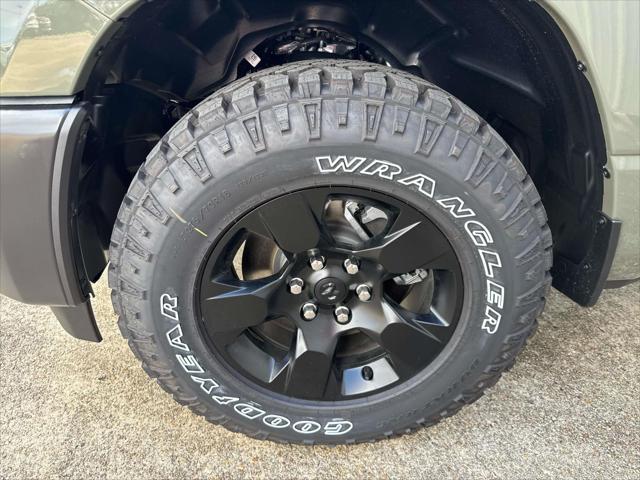 2026 RAM Ram 1500 RAM 1500 WARLOCK CREW CAB 4X4 57 BOX 2026 RAM Ram 1500 RAM 1500 WARLOCK CREW CAB 4X4 57 BOX