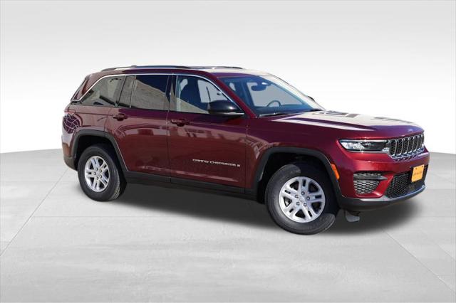 2023 Jeep Grand Cherokee Laredo 4x4