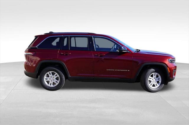 2023 Jeep Grand Cherokee Laredo 4x4