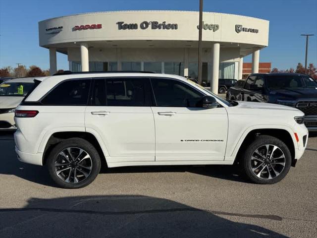 2022 Jeep Grand Cherokee 4xe Overland 2022 Jeep Grand Cherokee 4xe Overland