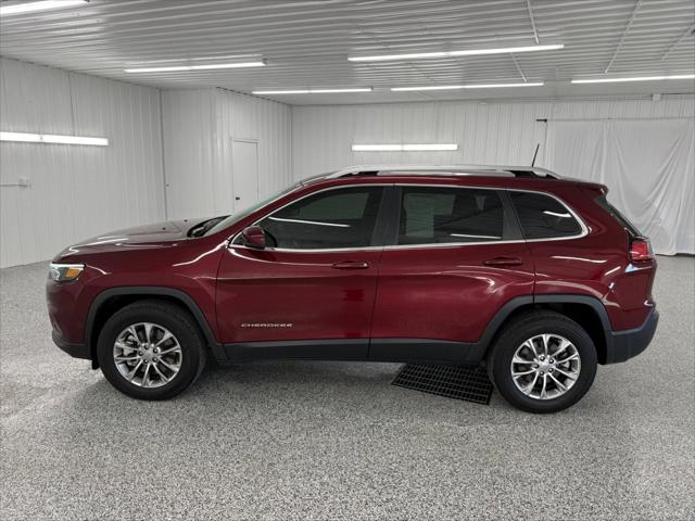 2021 Jeep Cherokee Latitude Lux 4X4 2021 Jeep Cherokee Latitude Lux 4X4