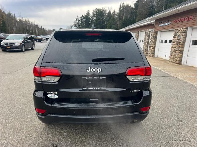 2022 Jeep Grand Cherokee Laredo E 4x4