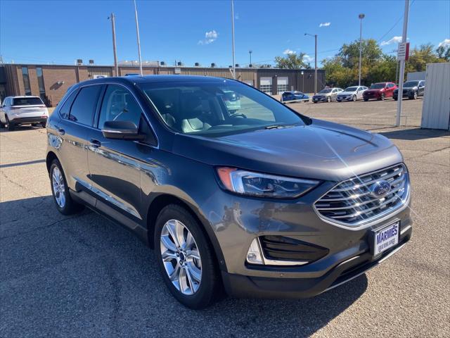 2020 Ford Edge Titanium 2020 Ford Edge Titanium