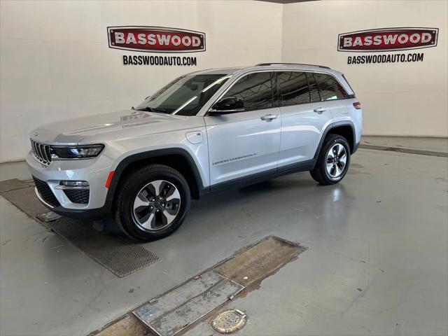 2022 Jeep Grand Cherokee 4xe Limited 4x4 2022 Jeep Grand Cherokee 4xe Limited 4x4