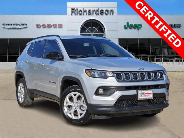 2024 Jeep Compass Latitude 4x4 2024 Jeep Compass Latitude 4x4