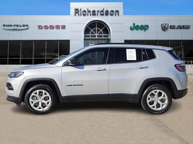 2024 Jeep Compass Latitude 4x4 2024 Jeep Compass Latitude 4x4