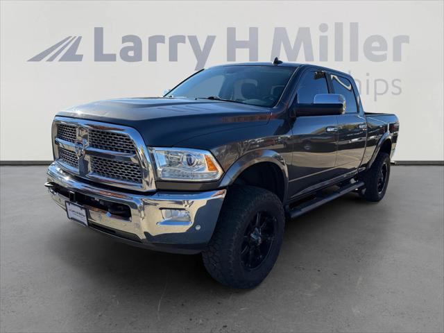 2017 RAM 2500 Laramie Crew Cab 4x4 64 Box 2017 RAM 2500 Laramie Crew Cab 4x4 64 Box