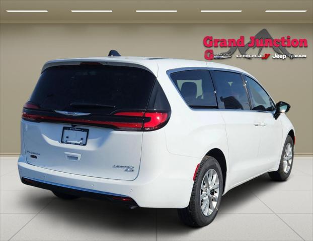 2026 Chrysler Pacifica Limited AWD