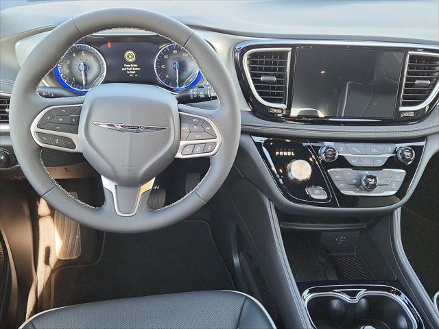 2026 Chrysler Pacifica Limited AWD