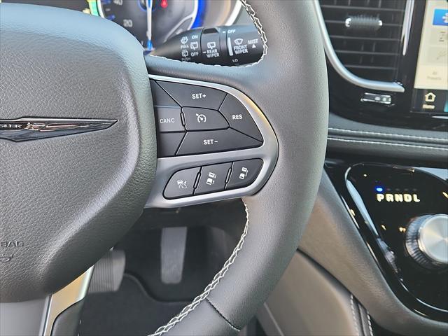 2026 Chrysler Pacifica Limited AWD