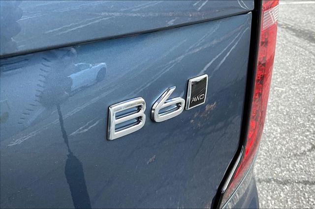 2026 Volvo XC90 Ultra Dark Theme, B6 AWD Gas (mild hybrid), Gasoline, 7 Seats