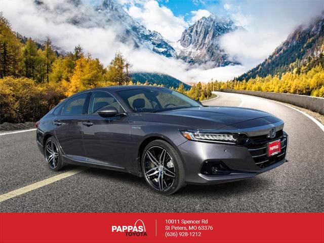 2022 Honda Accord Hybrid Touring's photo